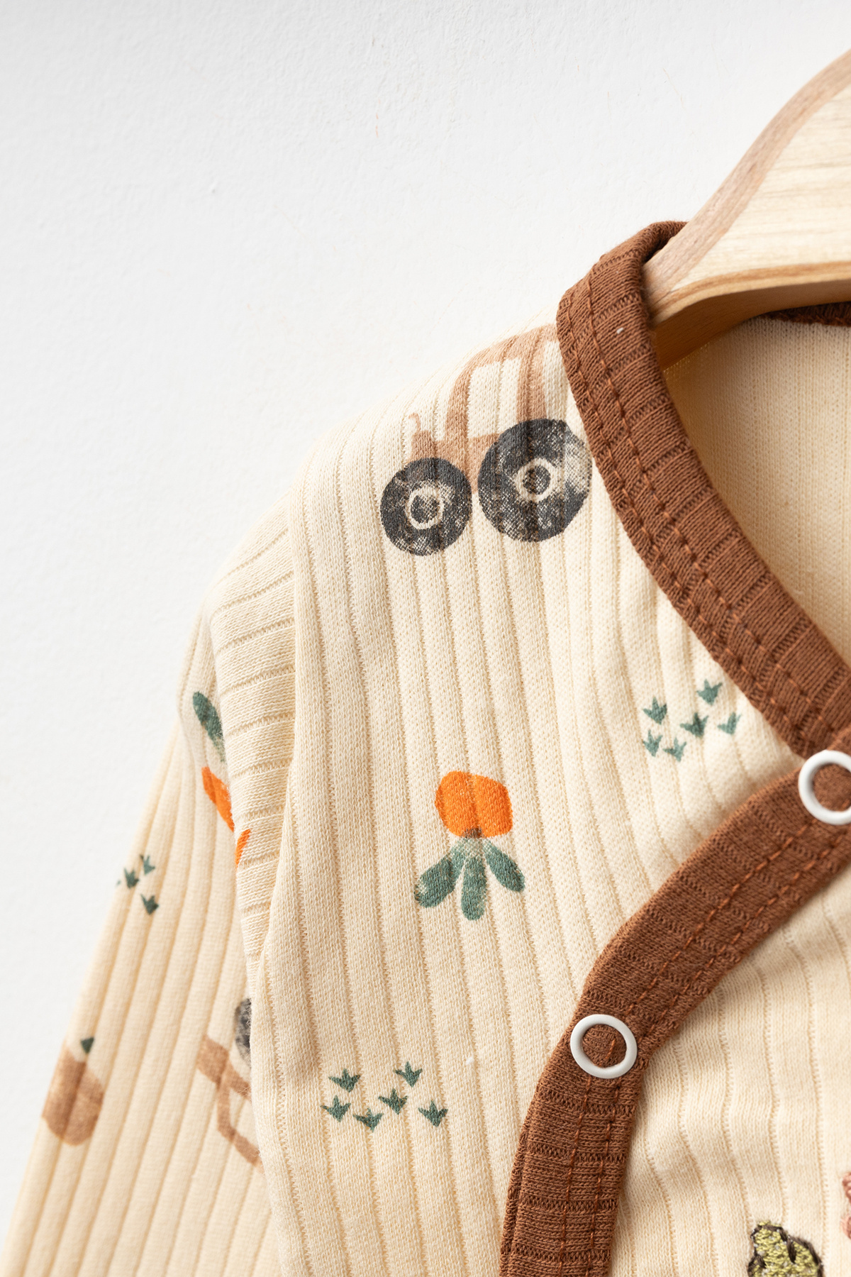 yukobaby bebeğiniz için en doğalı Bebek Little Tractor 3'lü Yenidoğan Hastane Çıkışı Zıbın Set yk53853 fotoğrafı 3 (önizleme)