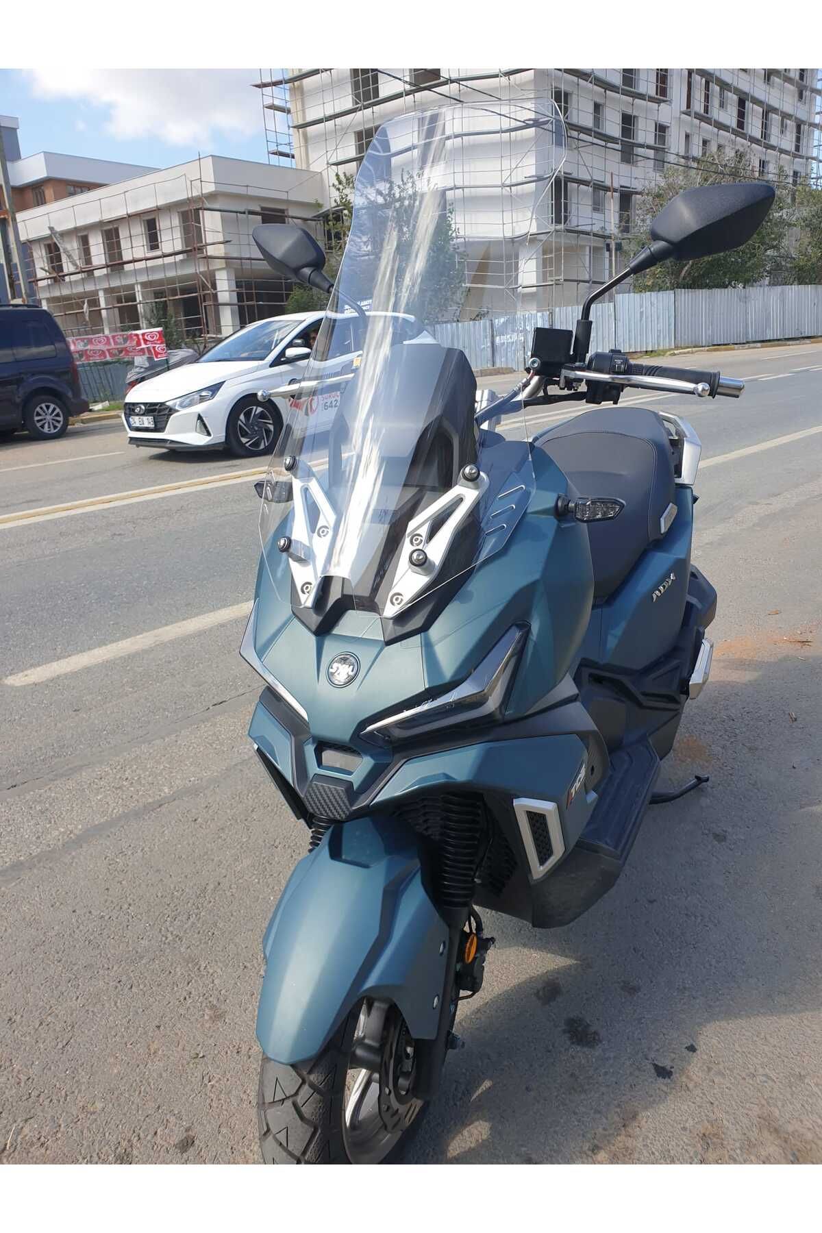 SYM Adx 125 Siperlik Ön Cam 2023-2025 Model 70cm Şeffaf Renkli 4mm
