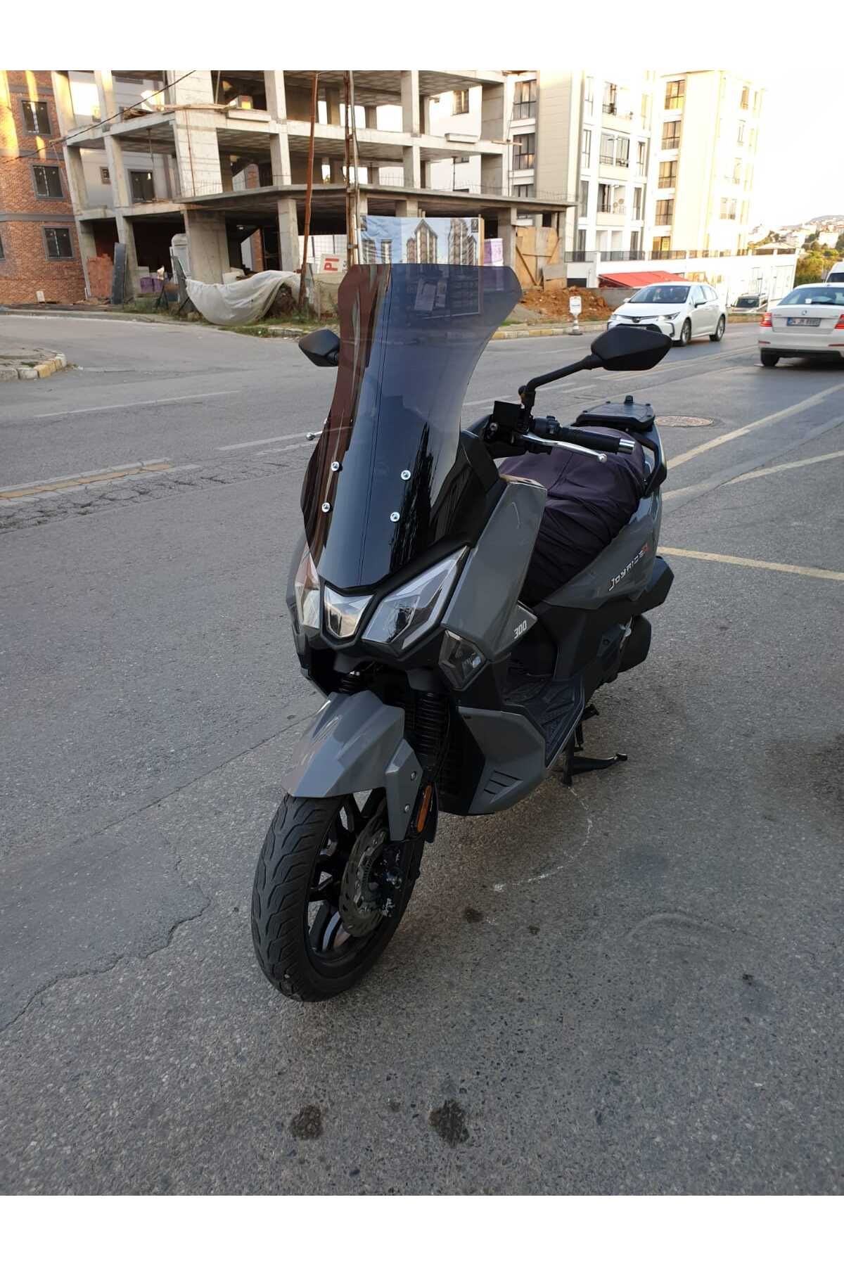 SYM Joyride 300 Siperlik Ön Cam 2023-2025 Model 65cm Siyah Renkli 4mm ORTA BOYLU CAM