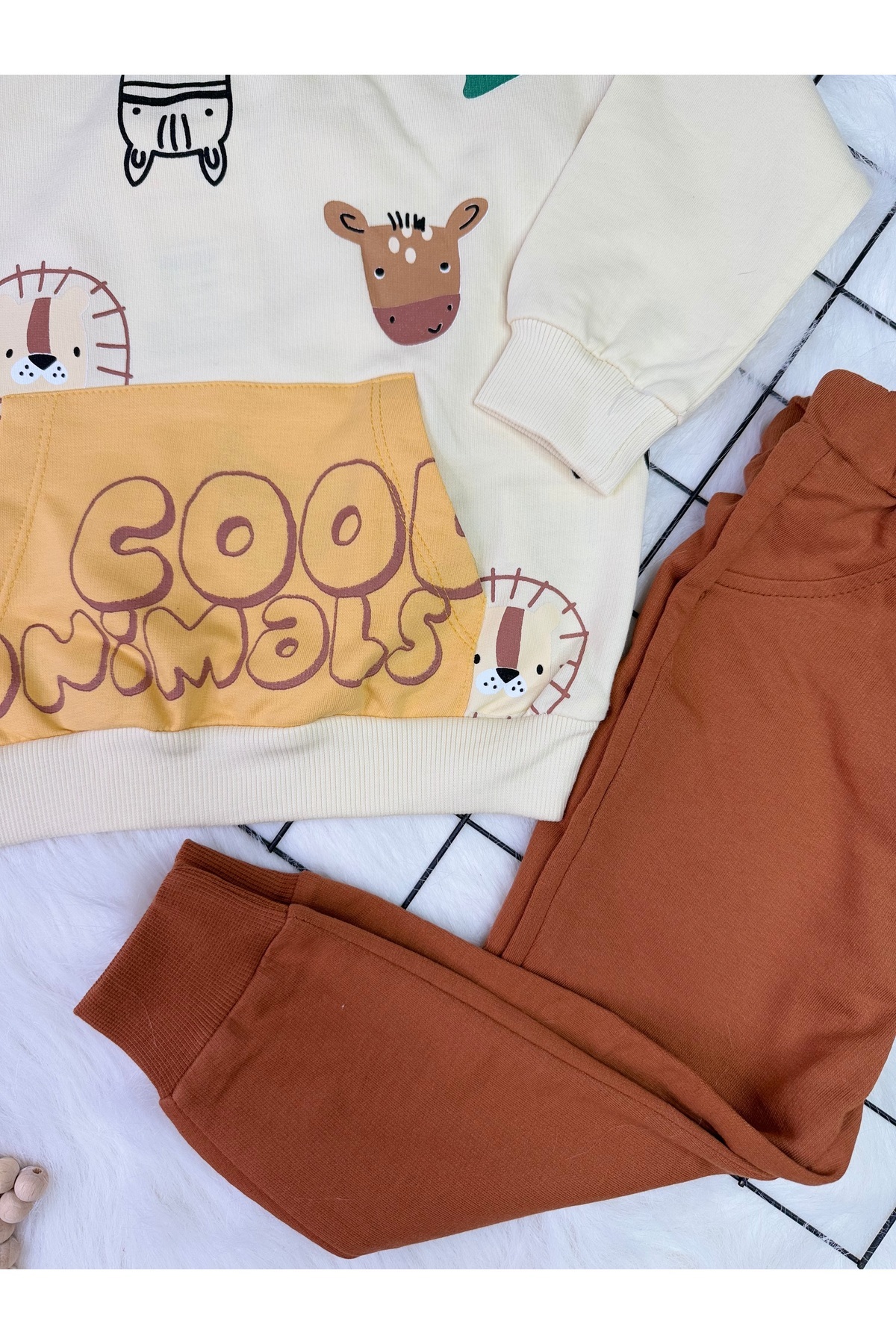 Yollo Kids Animals Baskılı Çocuk Alt-Üst Eşofman Takımı fotoğrafı 4 (önizleme)