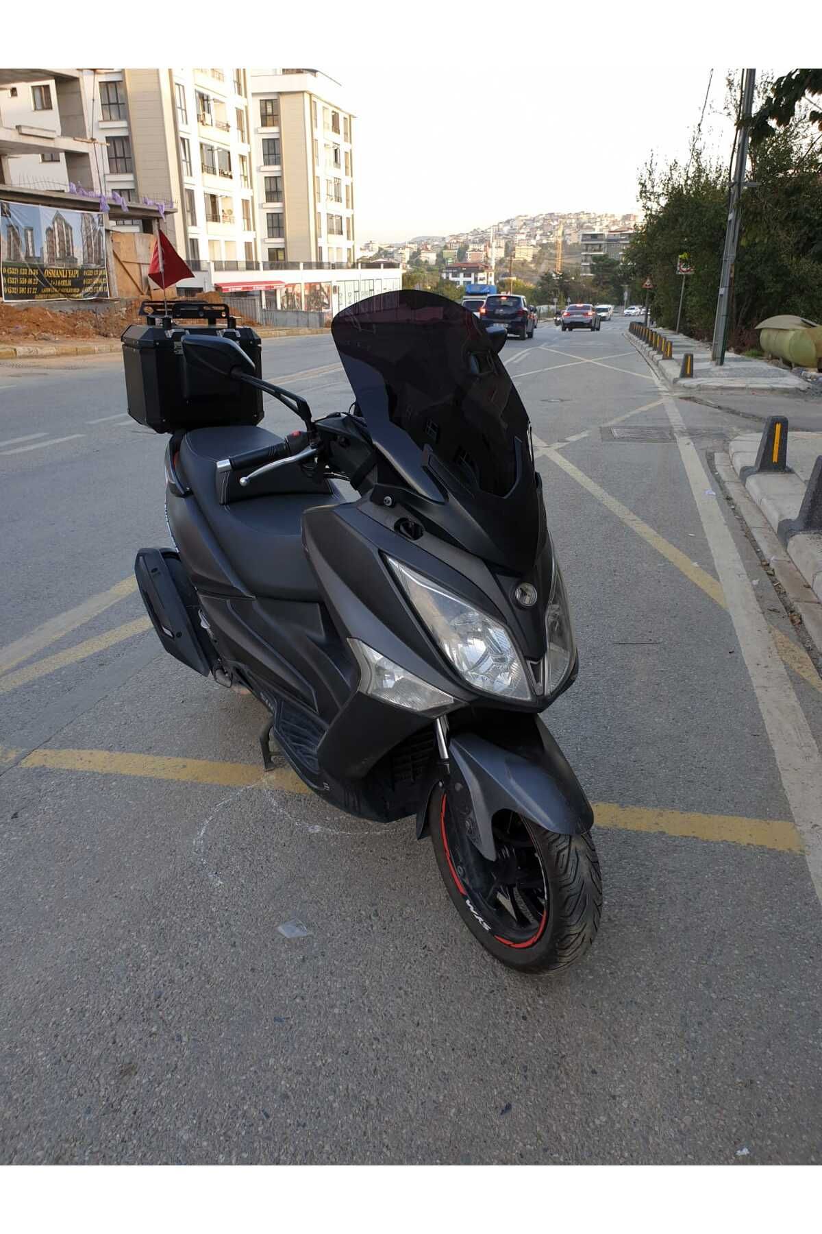 SYM Joymax 250 İ Siperlik Ön Cam 2015 2016 Model 65cm Siyah Renkli 4mm APARAT GÖNDERİLMEYECEK