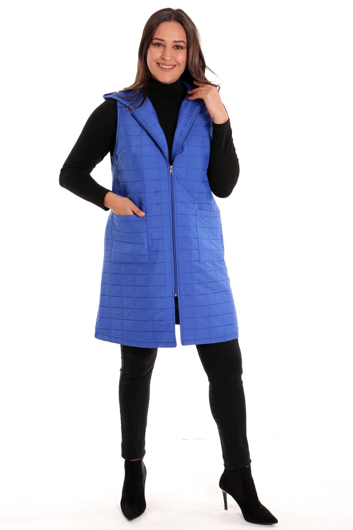 Metpoint-Trend42Plus Zippered Rectangular Pattern Quilted Saks Vest 3