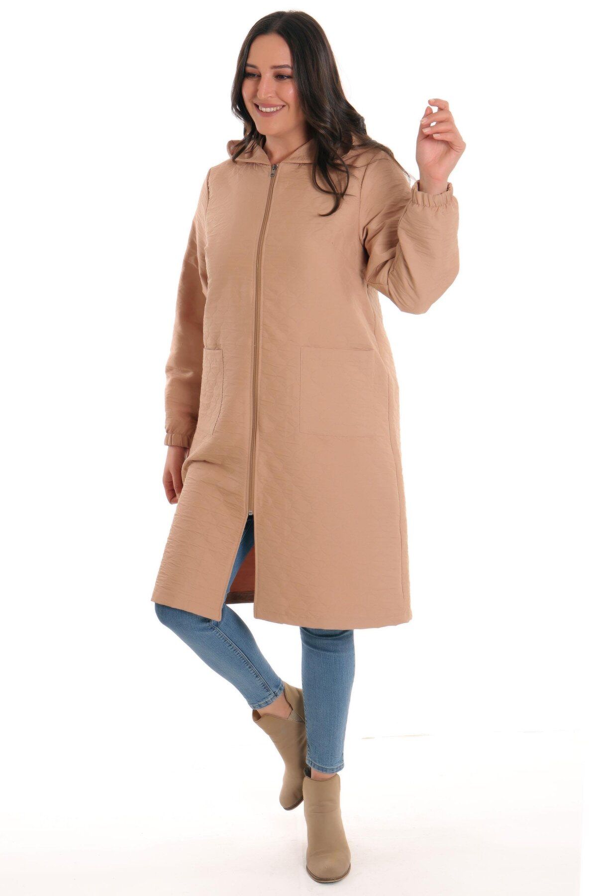 Metpoint-Trend42plus Plus Size Onion Pattern Zippered Beige Cap 3