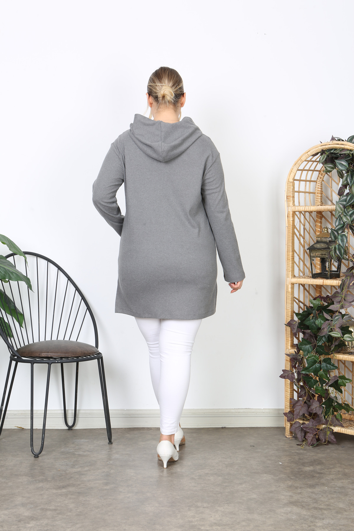 Avones-Plus Size Soft Quality Tunic with Pockets and Zipper 8