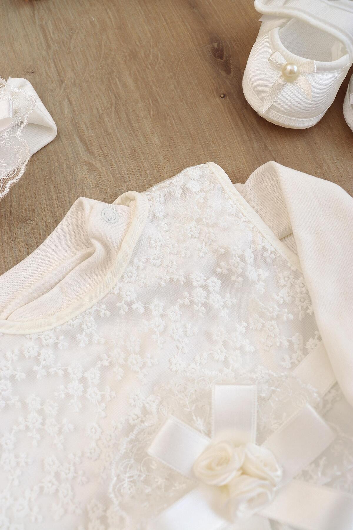 Sitilin Kız Bebek Mevlüt Elbisesi Gelinlik Dantelli Mevlit Takımı Bebek Mevlütlük Set 0-3 AY STL6830 fotoğrafı 3 (önizleme)