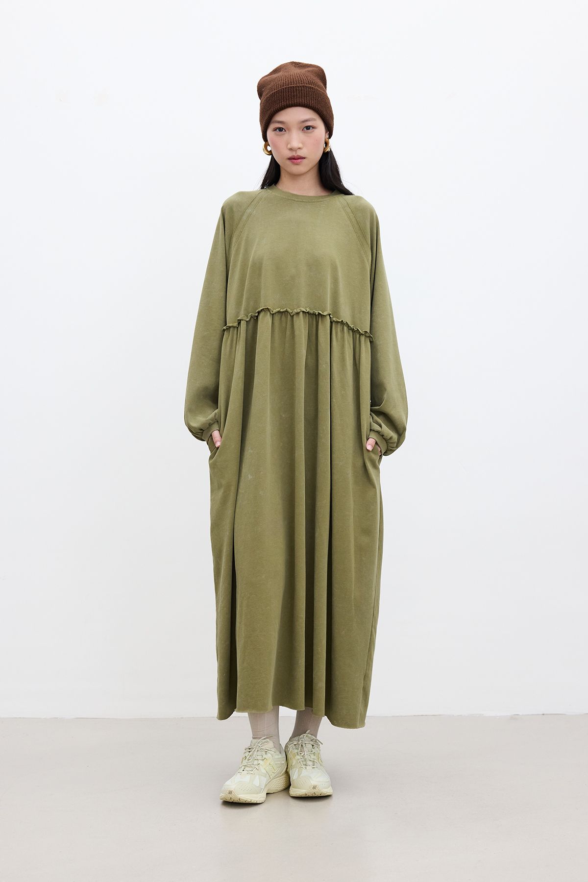 Manuka-Oversize Great Dress Oil Green 2