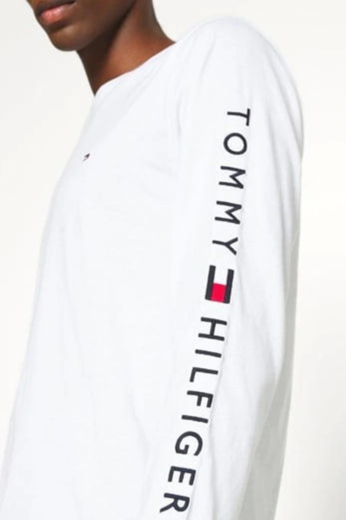تی شرت مردانه راسته آستین بلند | تامی هیلفیگر Tommy Hilfiger 5002743314 - تصویر 2