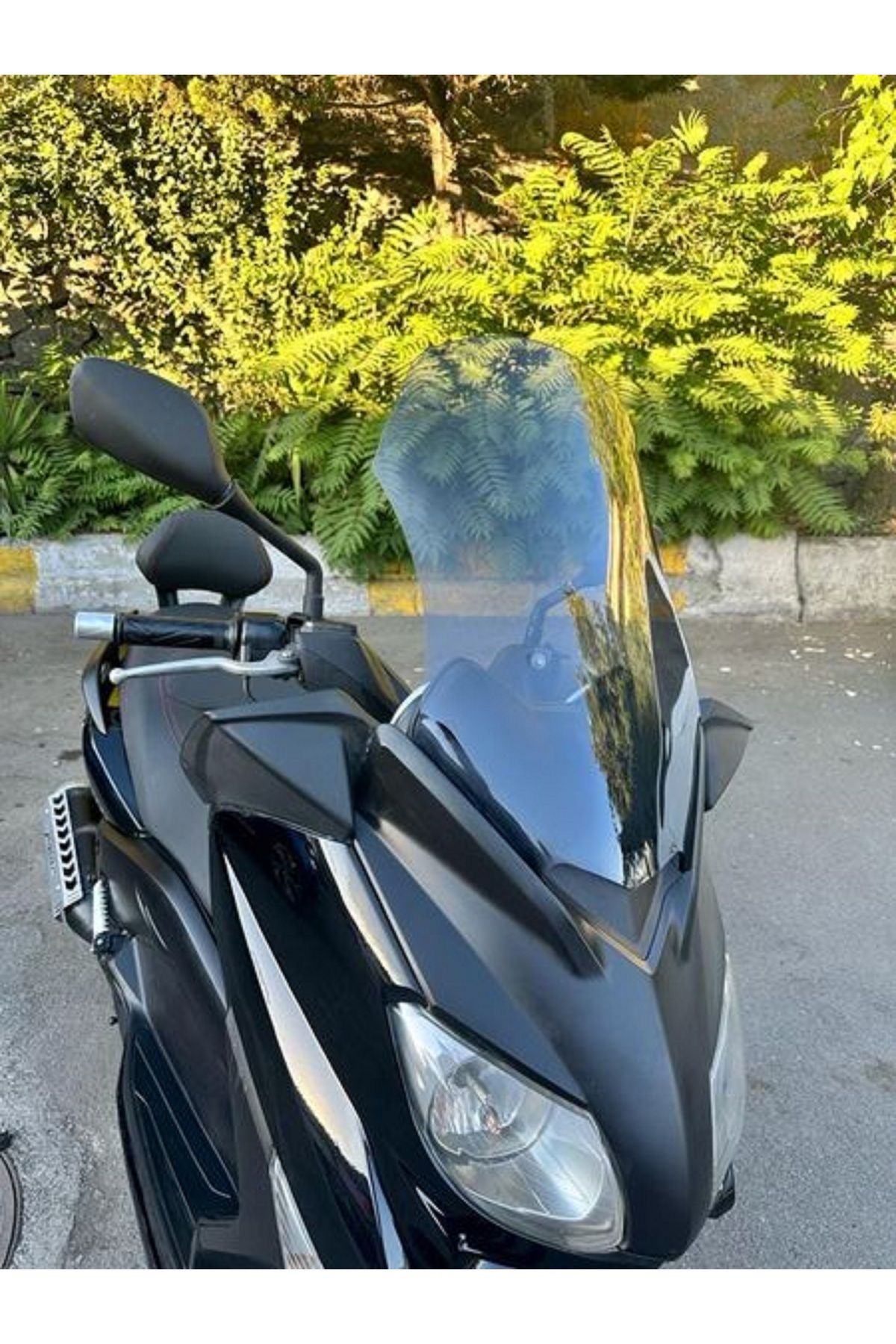 Yamaha Xmax 250 Siperlik Ön Cam 2011 2013 Model 55cm Füme Renkli 4mm KISA SPOR CAM