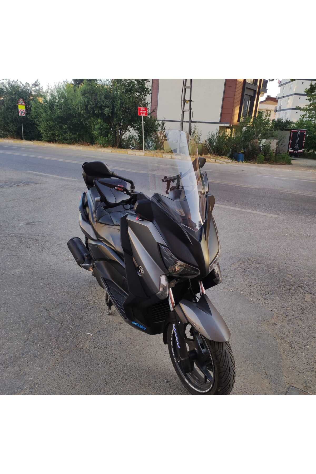 Yamaha Xmax 250 Siperlik Ön Cam 2014 2017 Model 58cm Şeffaf Renkli 4mm