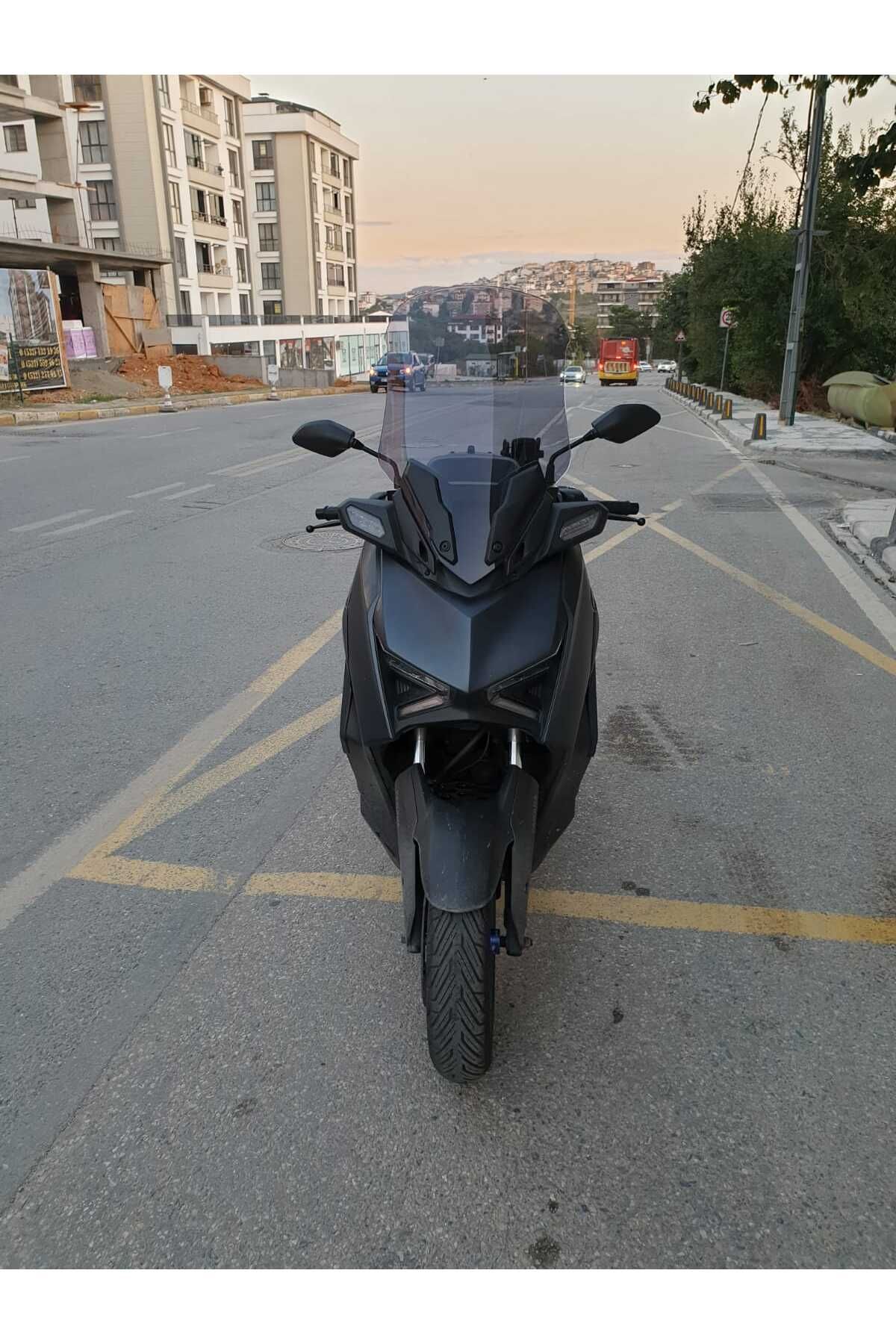 Yamaha Xmax 250 Siperlik Ön Cam 2023-2025 Model 65cm Şeffaf Renkli 4mm ORTA BOYLU CAM