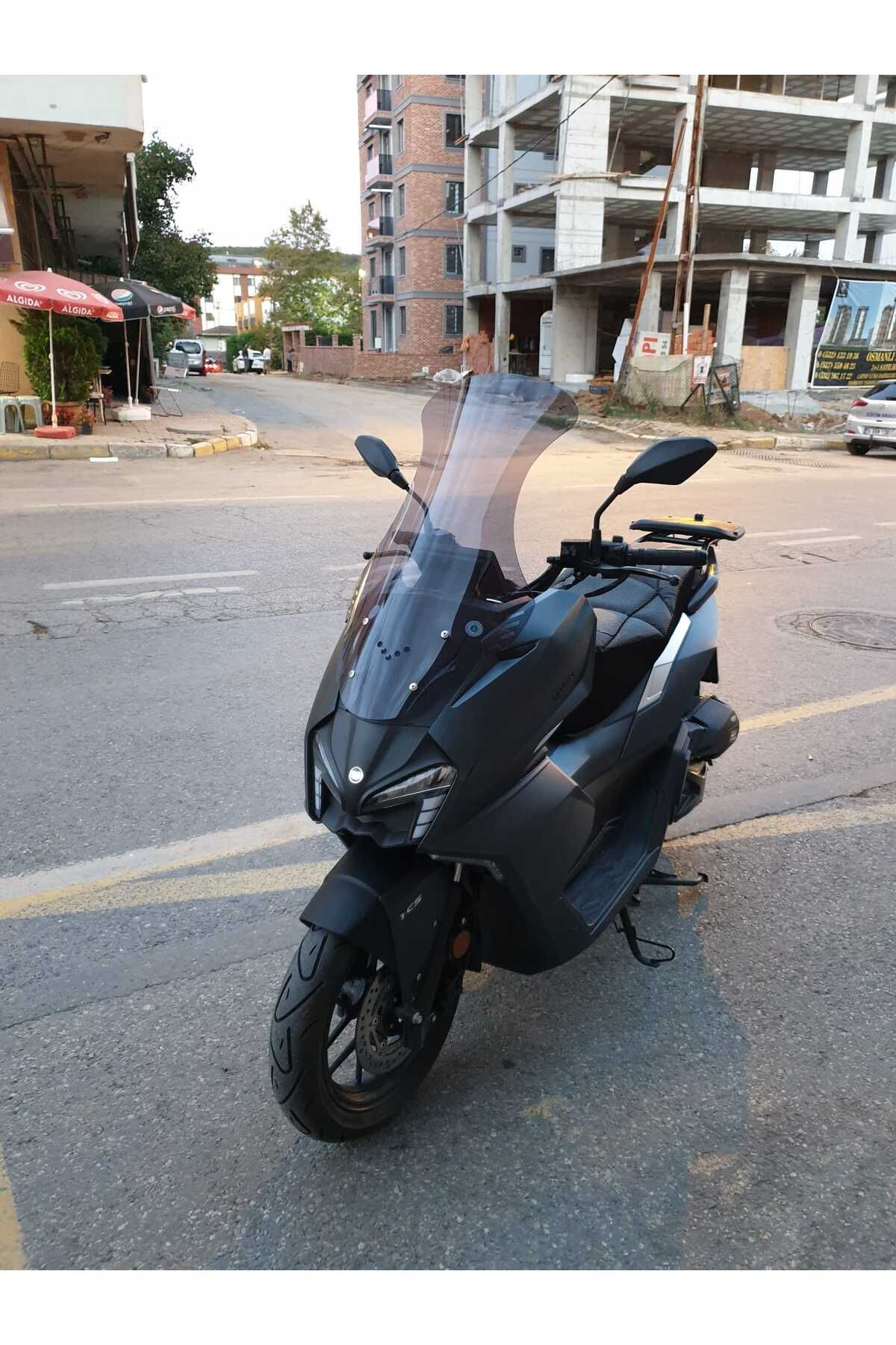 Yuki Vampire 125 Siperlik 125 Siperlik Ön Cam 2023-2025 Model 72cm Füme Renkli 4mm UZUN CAM