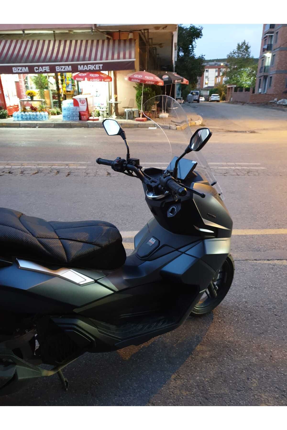 Yuki Vampire 125 Siperlik 125 Siperlik Ön Cam 2023-2025 Model 72cm Şeffaf Renkli 4mm UZUN CAM