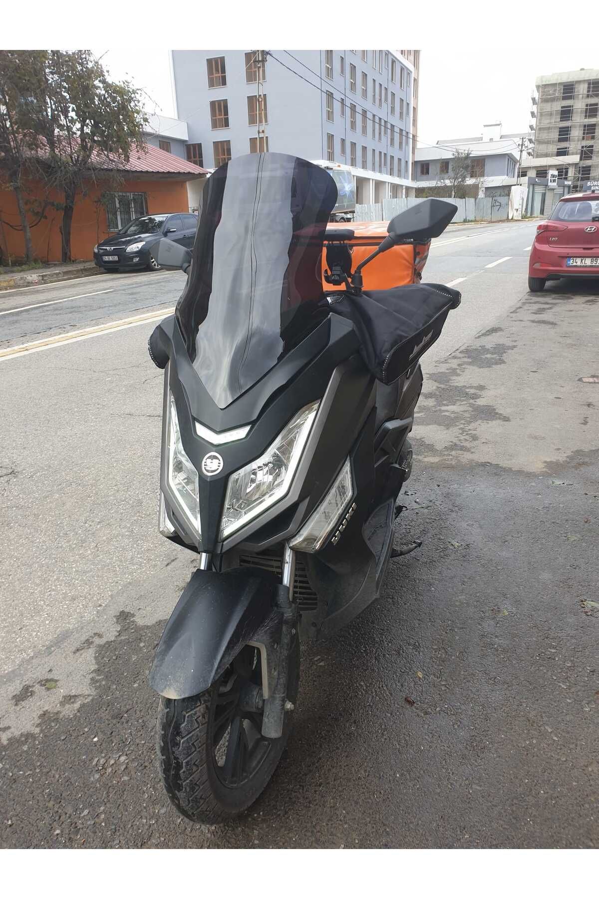 Yuki T9 strom 125 Ön Cam 2021-2025 Model 62cm Şeffaf Renkli 4mm