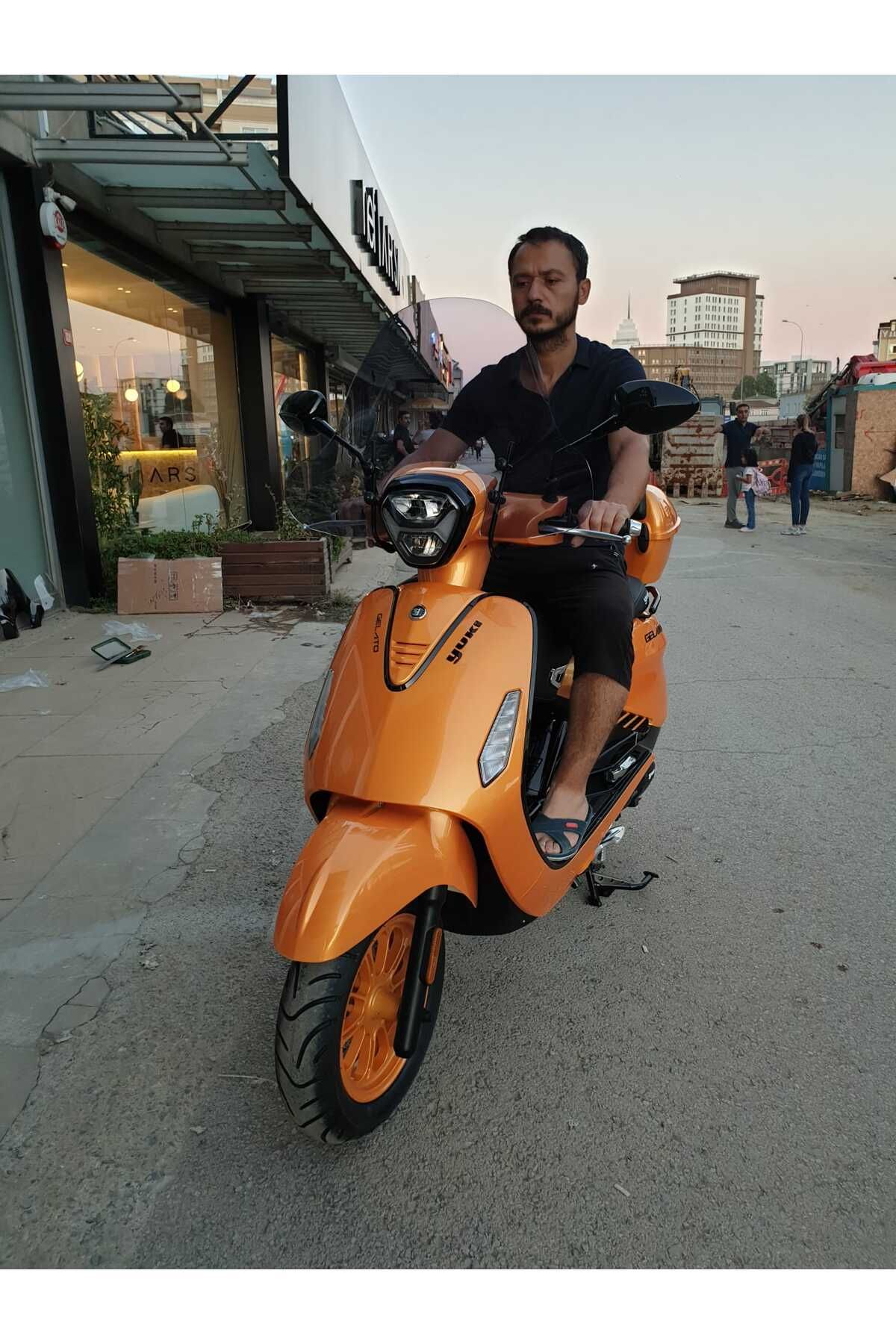 Yuki Gelato 150 Siperlik Ön Cam 2023-2025 Model 43cm Füme Renkli 4mm APARATSIZDIR