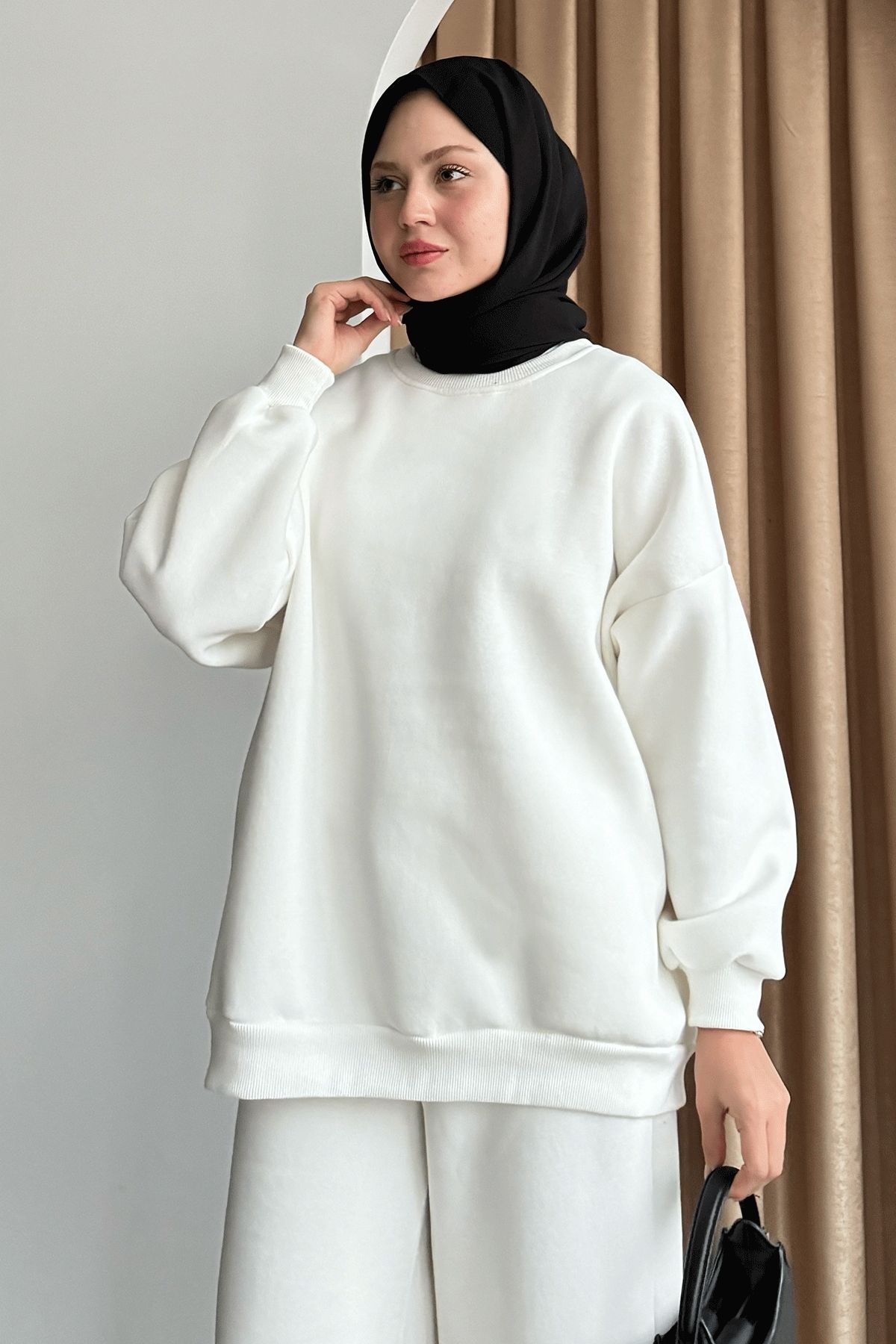 InStyle-Raster Basic White Sweat 2