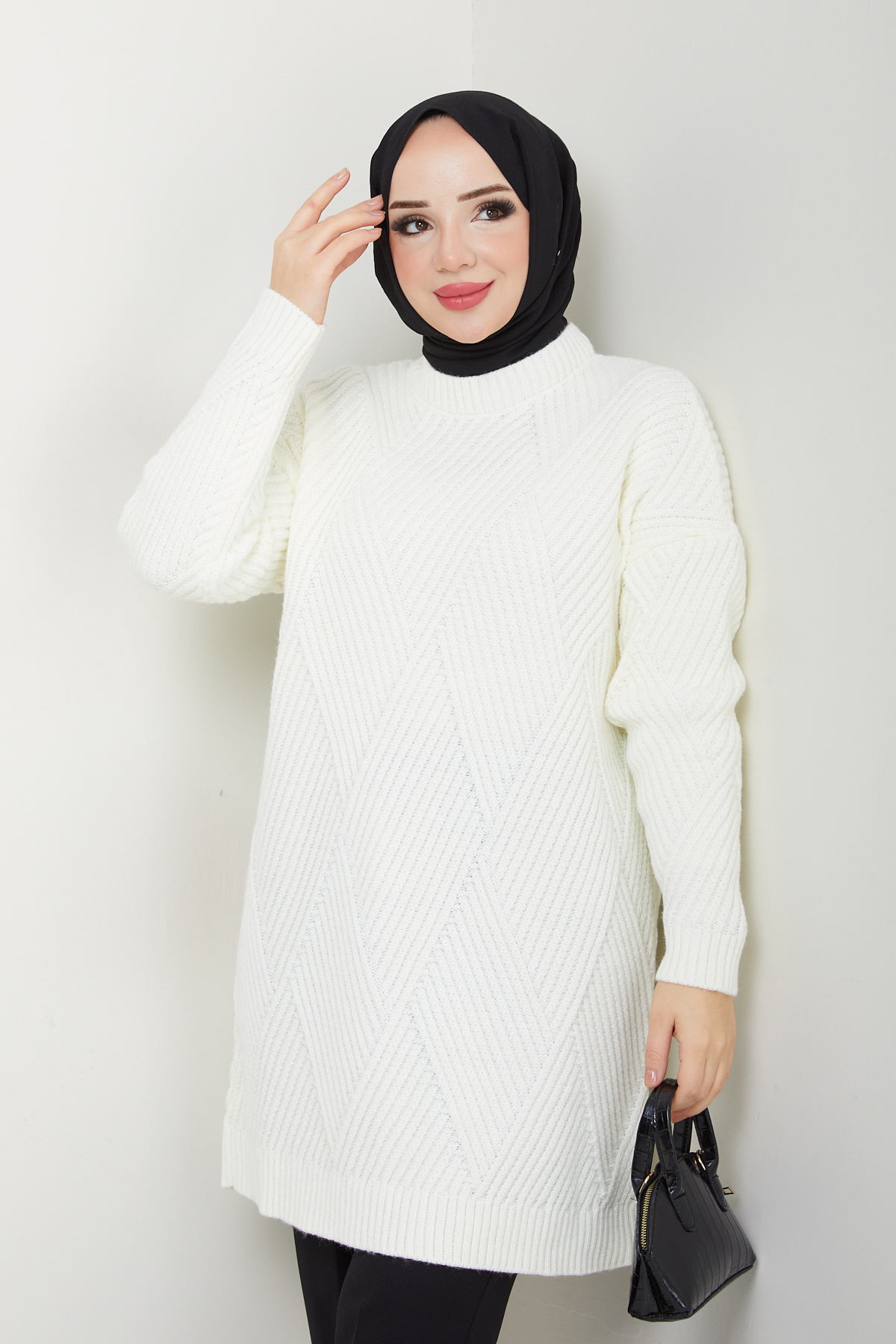 Pamuk Butik Kadın Zigzag Örgülü Bisiklet Yaka Triko Kazak