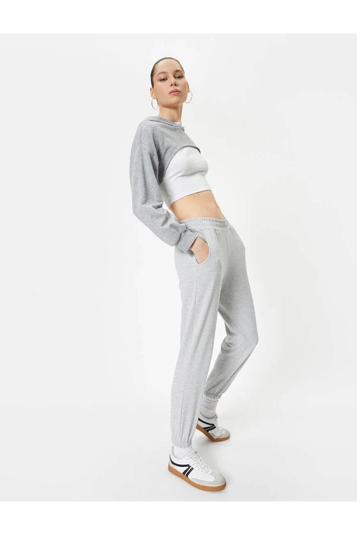 Koton Wygodne Spodnie Dresowe Typu Jogger Z Kieszeniami Kobieta - XS