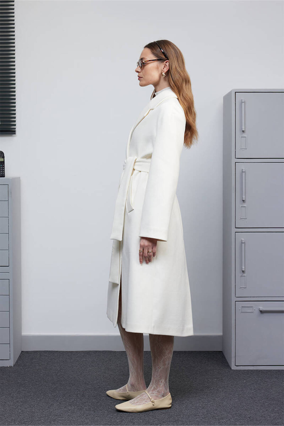 BE BLUE-Ecru Double Button Classic Coat 7