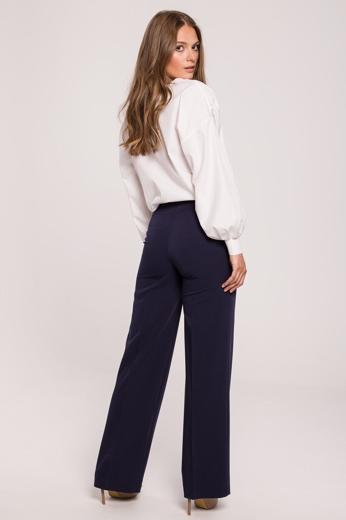 Makover-Trousers with straight legs 3