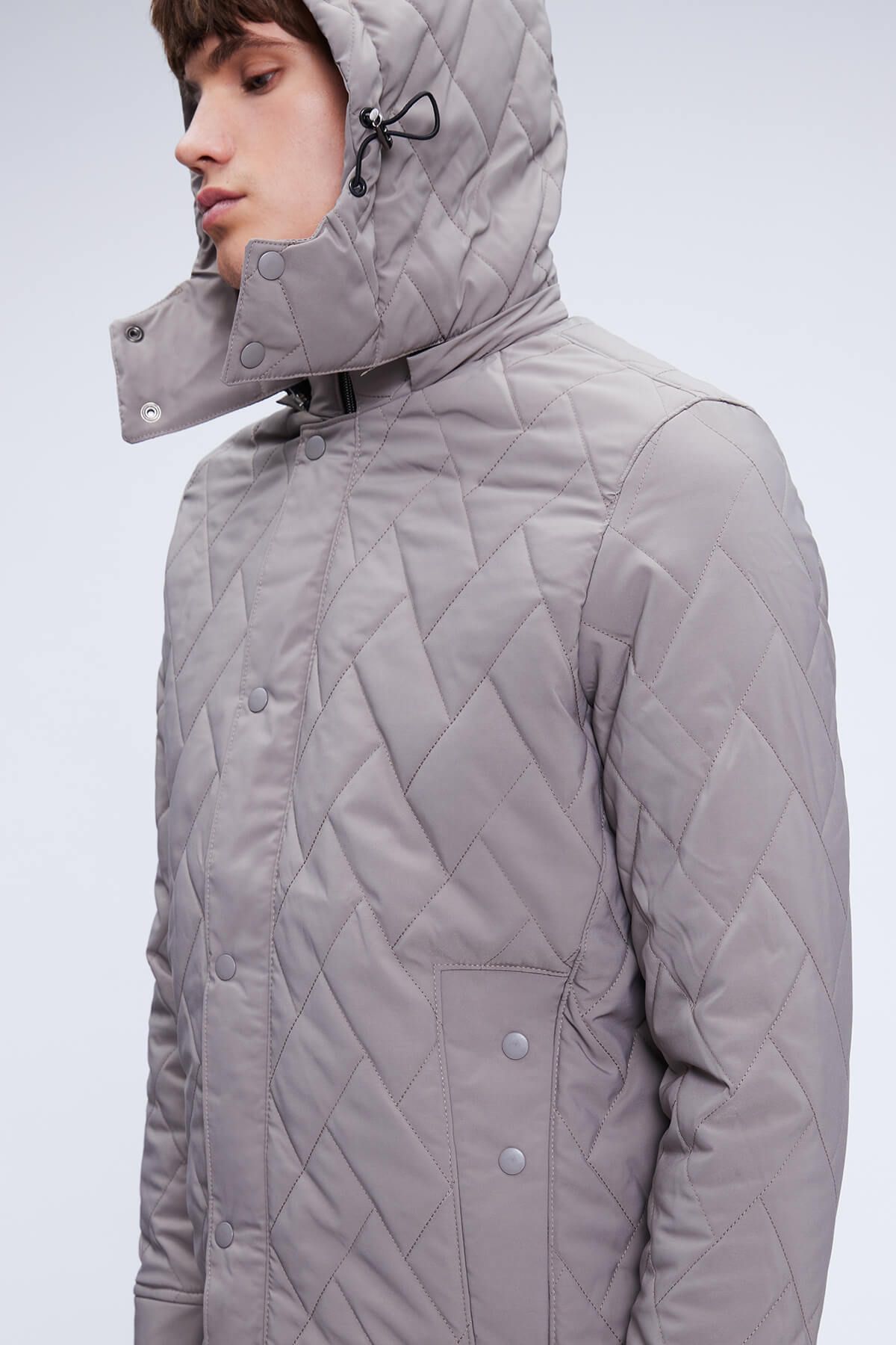 Hatemoğlu-Mink Dynamic Fit Prevailing Collar Patterned Quilted Hooded Coat 3