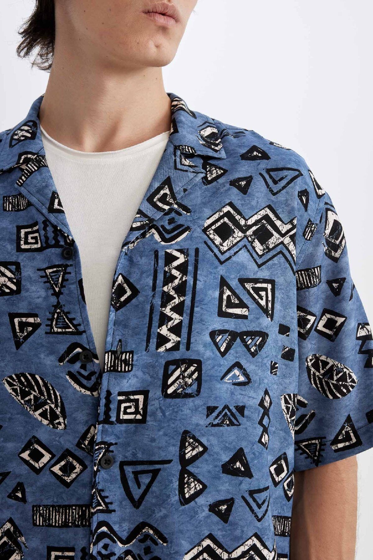 DeFacto-Viscose Patterned Apache Collar Regular Fit Short Sleeve Shirt - C7688Ax24Sm 5