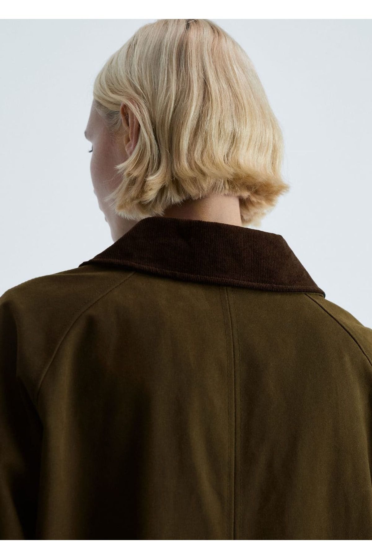 MANGO Woman-Hosszú kordbársony gallérú parka 6