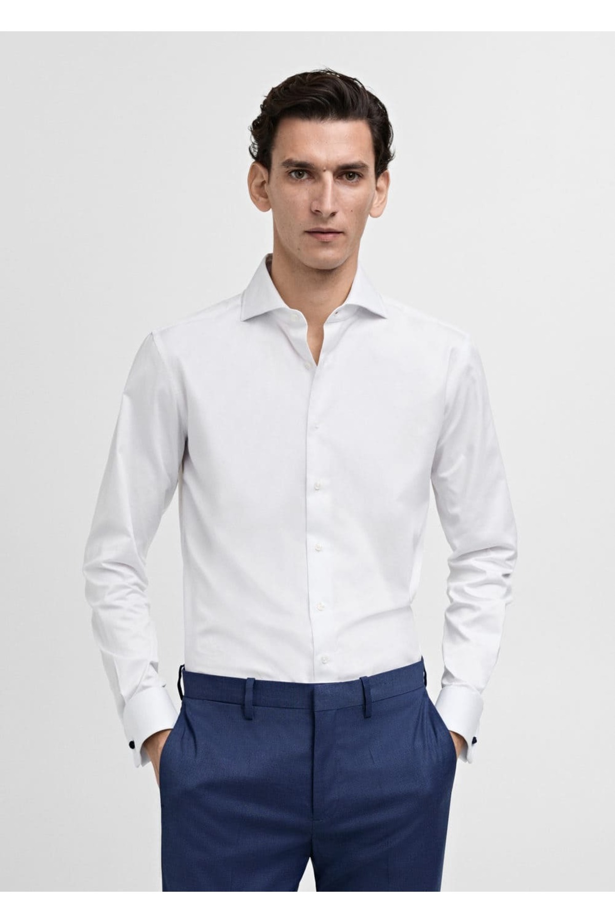 Kol düğmeli slim fit dimi kumaş gömlek