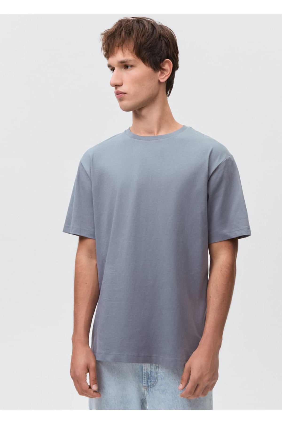 Kıvrık kollu tişört