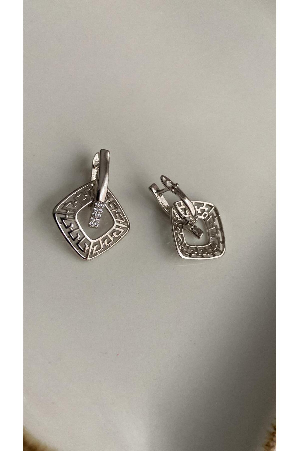 zec aksesuar-Square Shape Self Patterned Stylish Silver Color Earring 2