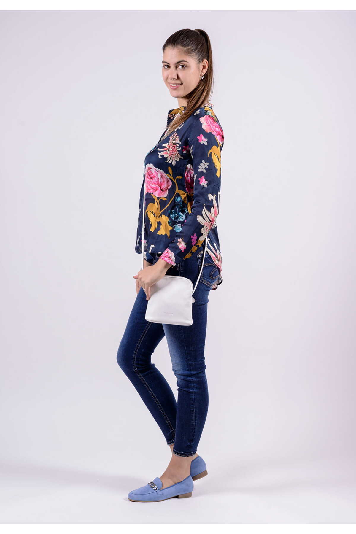 complete the look image