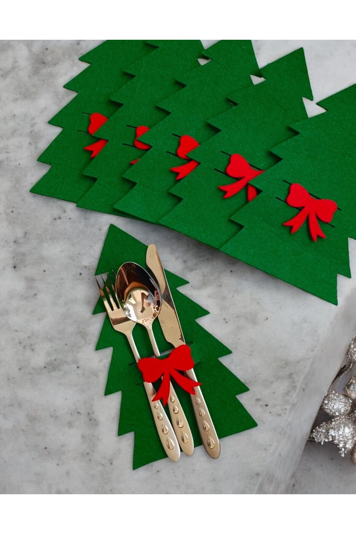 Masalsı Concept Yeşil 6 Adet Dekoratif Çam Ağacı Peçetelik Çatal Kaşıklık Keçe Yılbaşı Süsü Yılbaşı Dekoru