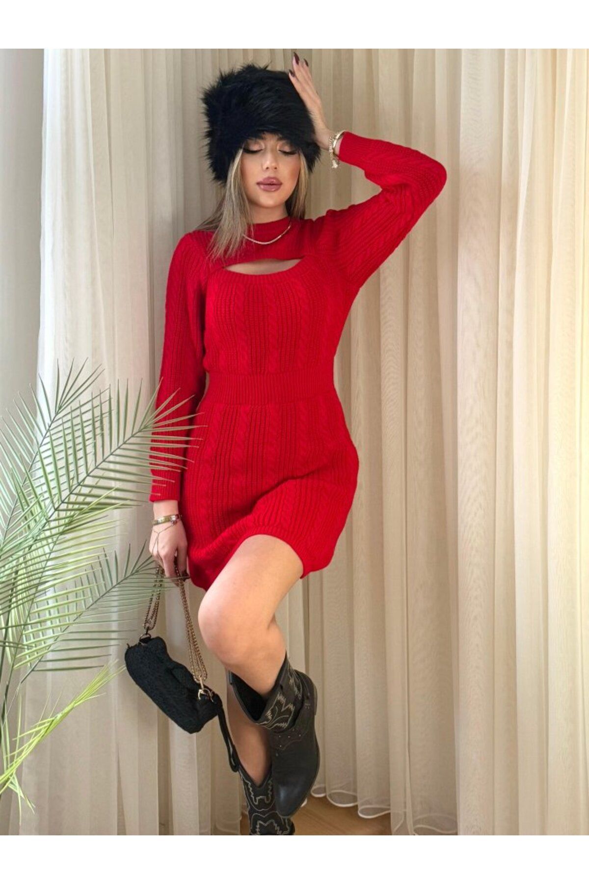 MRA Fashion Kadın Uzun Kollu Yarı Balıkçı Yaka Pencere Göğüs Detay Mini Triko Elbise