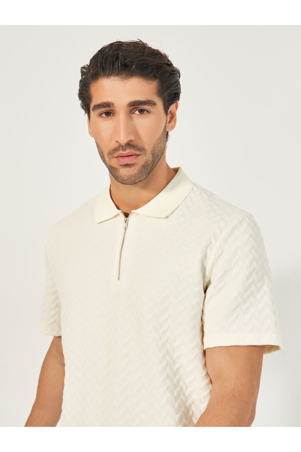 Styli-Relaxed Fit Quarter Zip Pique Polo T-Shirt 1