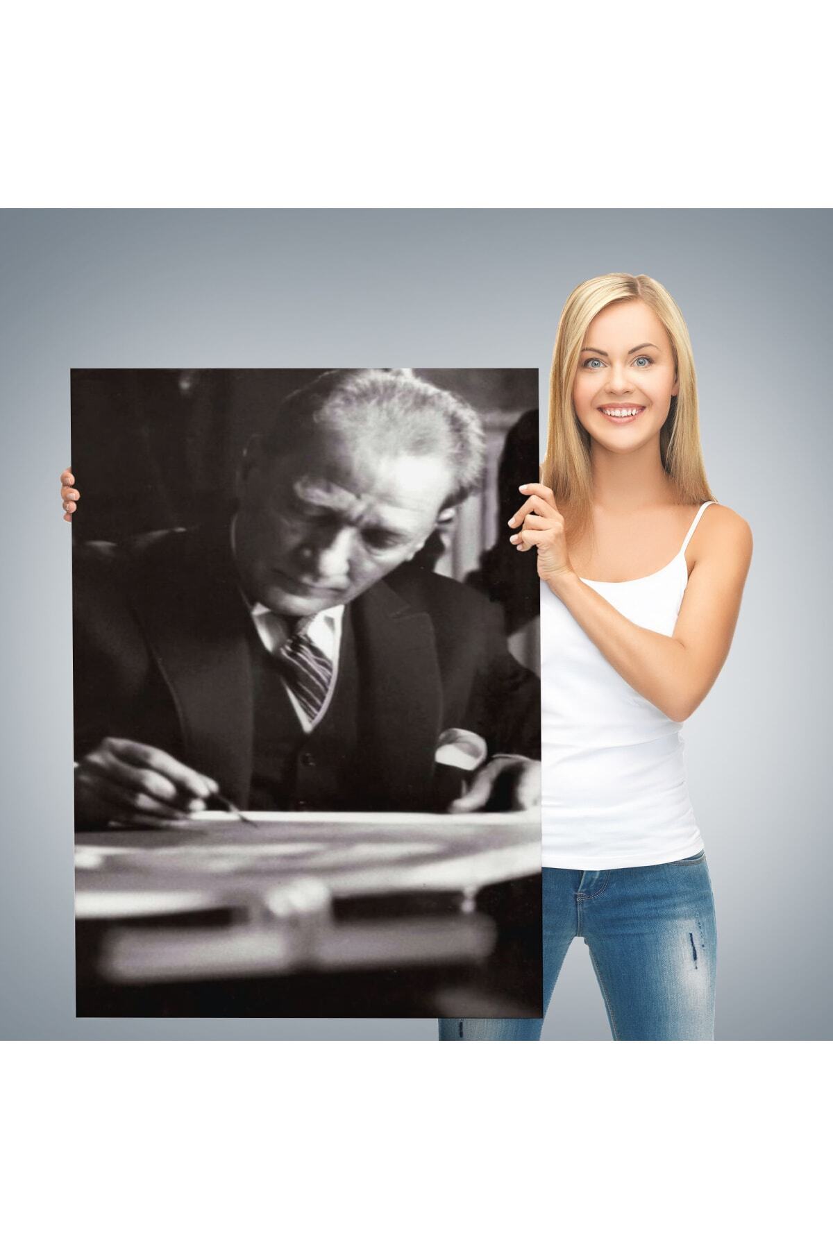 Atatürk Portre Tablosu Mustafa Kemal Atatürk Dikdörtgen Dekoratif Kanvas Tablo görsel 3