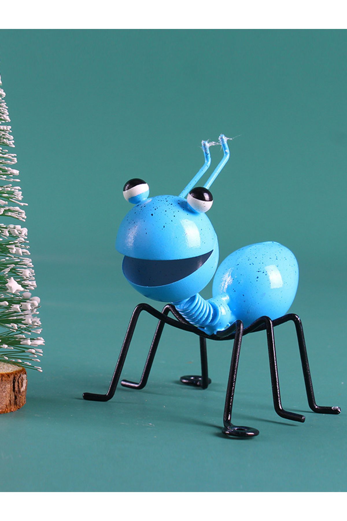 Choice-Blue Iron Ant Ornament Garden Creative Home Ornament Simulation Ant Wall Hanging Home Decoration Cra 1