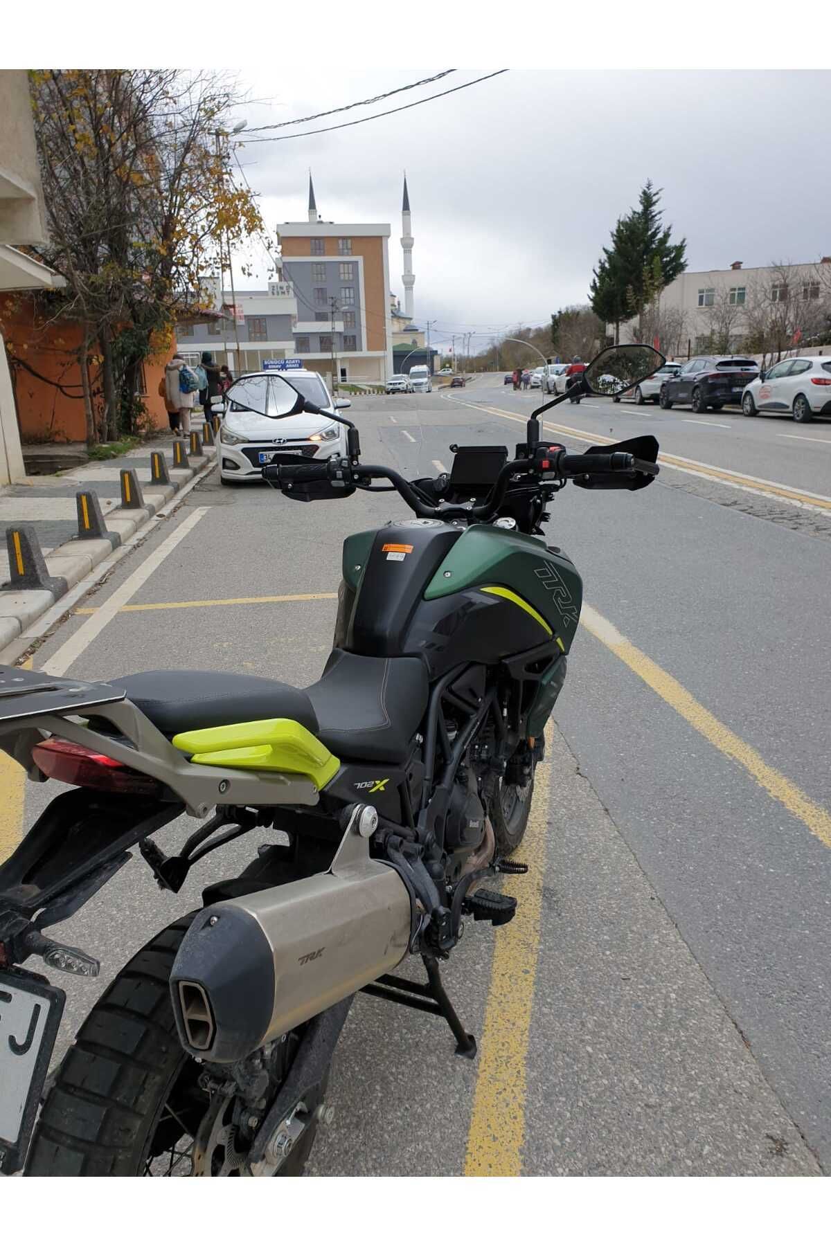 Benelli TRK 702 X Siperlik Ön Cam 2025 Model 51cm Şeffaf Renkli 4mm 2. TASARIM