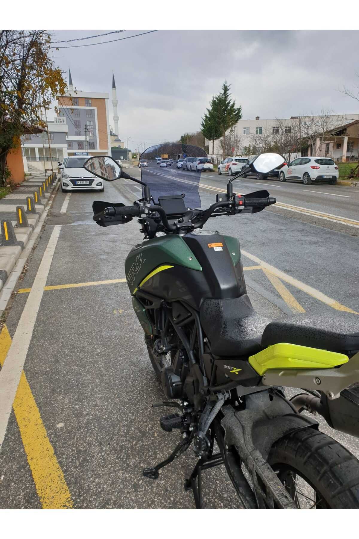 Benelli TRK 702 X Siperlik Ön Cam 2025 Model 51cm Füme Renkli 4mm 2. TASARIM