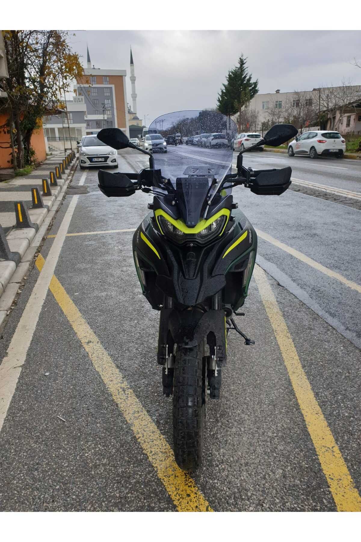 Benelli TRK 702 X Siperlik Ön Cam 2025 Model 51cm Füme Renkli 4mm 2. TASARIM