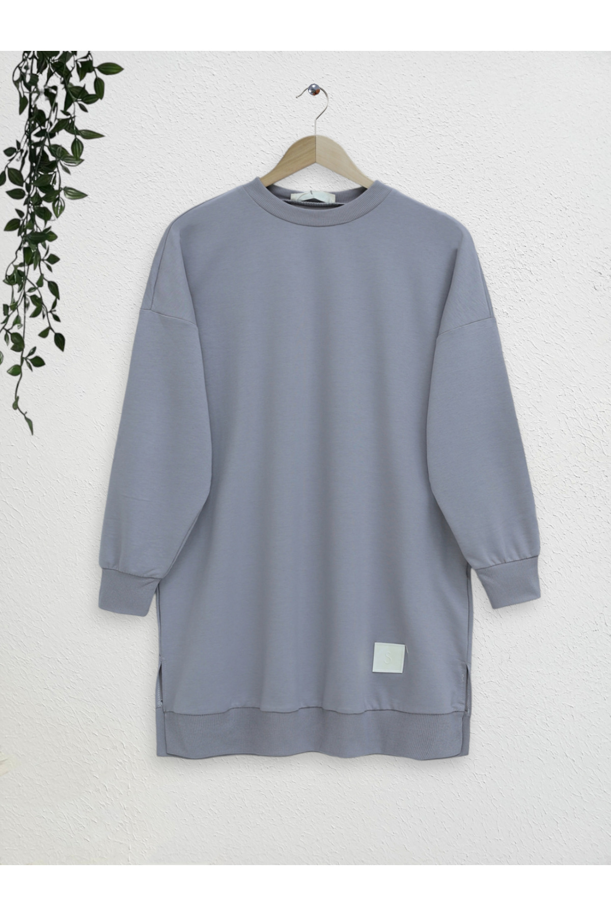 Modamorfo-Crested Sweat mit Rundhalsausschnitt und Schlitz -grau 3