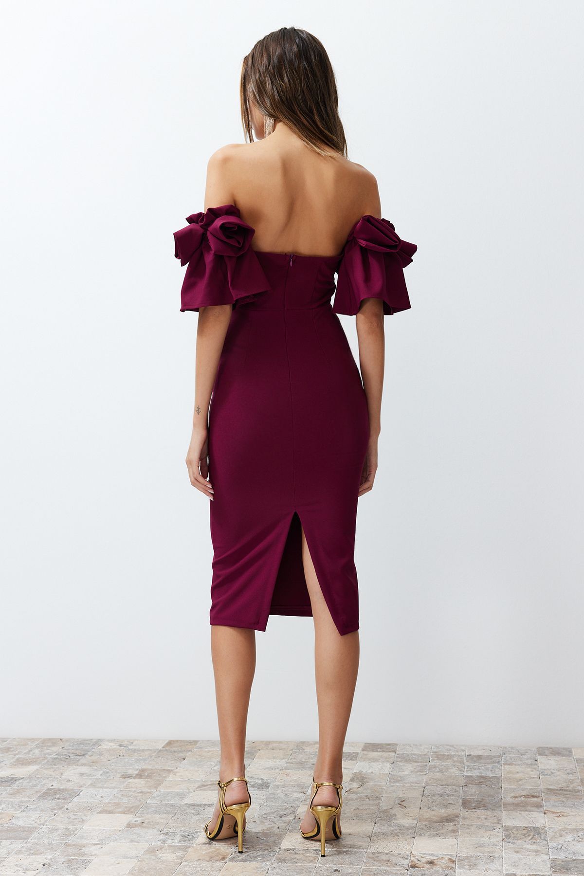 Trendyol Collection-Rochie de seara tesuta eleganta cu accesorii trandafiri mov - TPRSS23EL00541 6