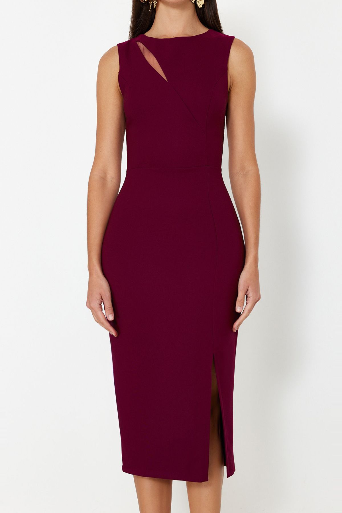 Trendyol Collection-Gewebtes Kleid in Pflaumenfarbe mit Cut-Out-Details - TPRSS24EL00140 4