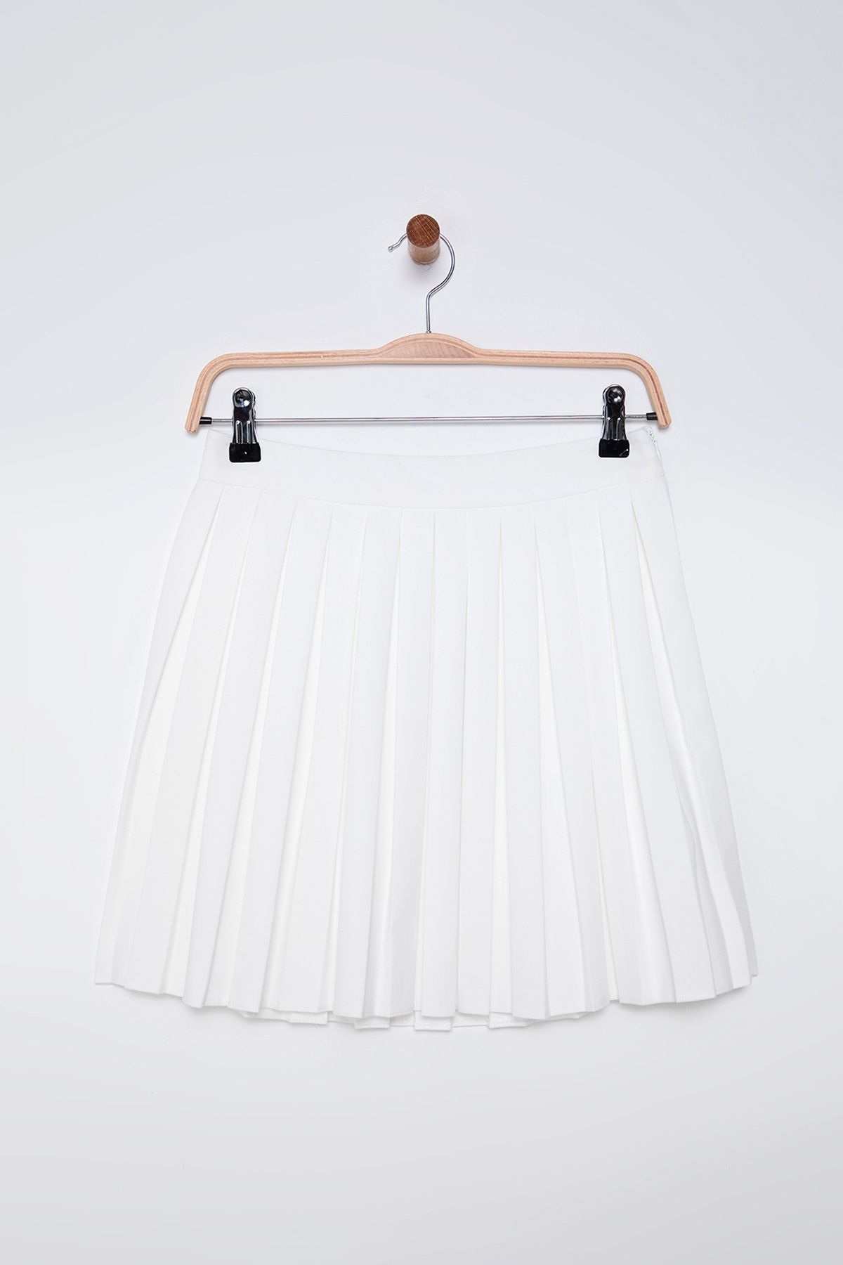 Trendyol Collection-White Pleated Mini Woven Skirt Twoaw21Et0111 4