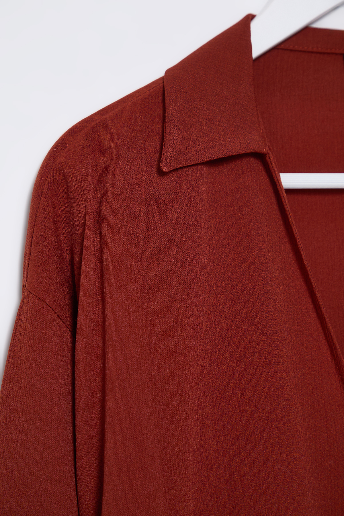 Trendyolmilla  Kiremit Oversize Önü Bağlamalı Bluz Ve Geniş Paça Pantolon Dokuma Alt-Üst Takım TWOSS25AU00035 - Görsel 8