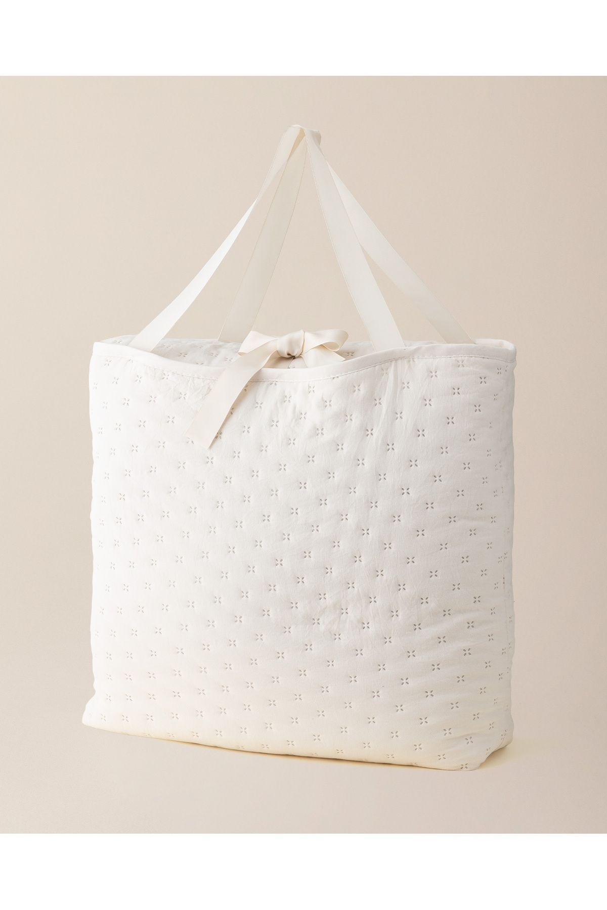 Madame Coco-Rennes Ecru Single Bedspread 8