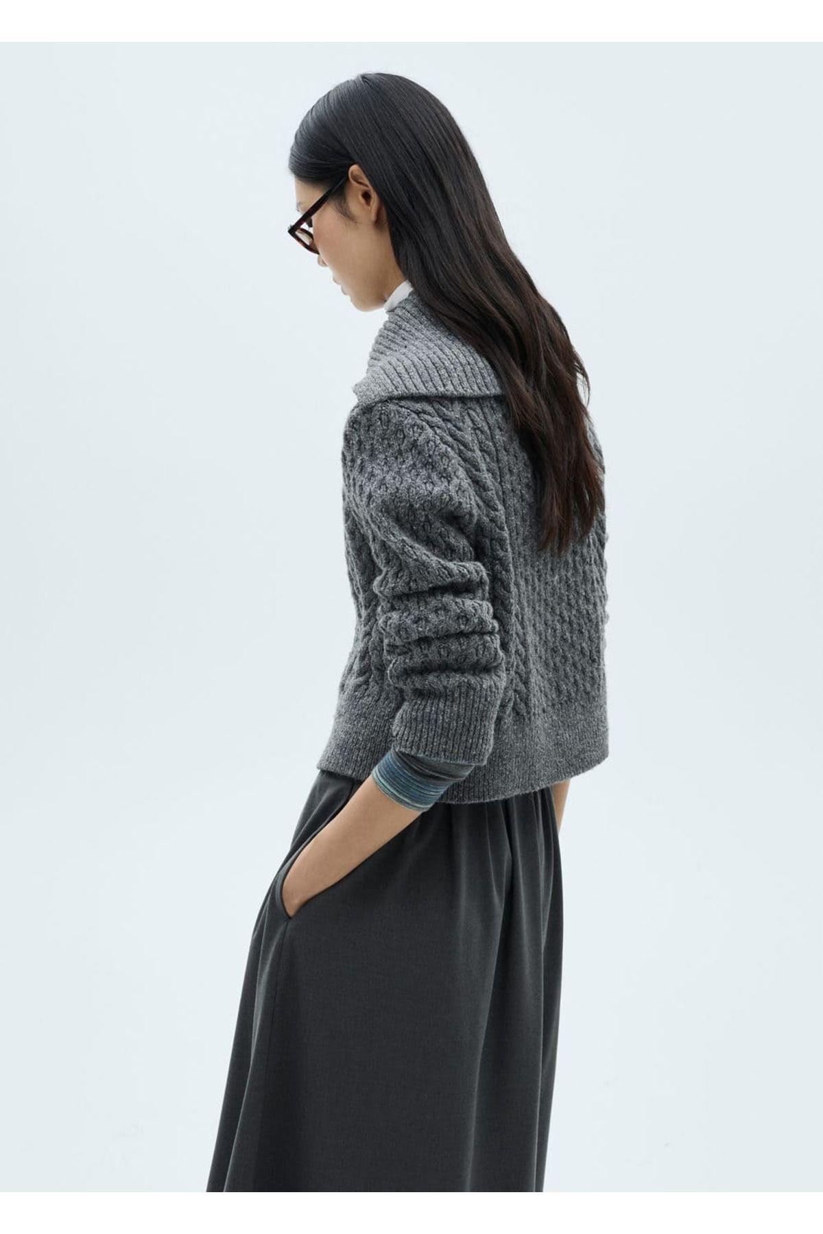 MANGO Woman-Cardigan with Knitted Patterns in the Lice 4