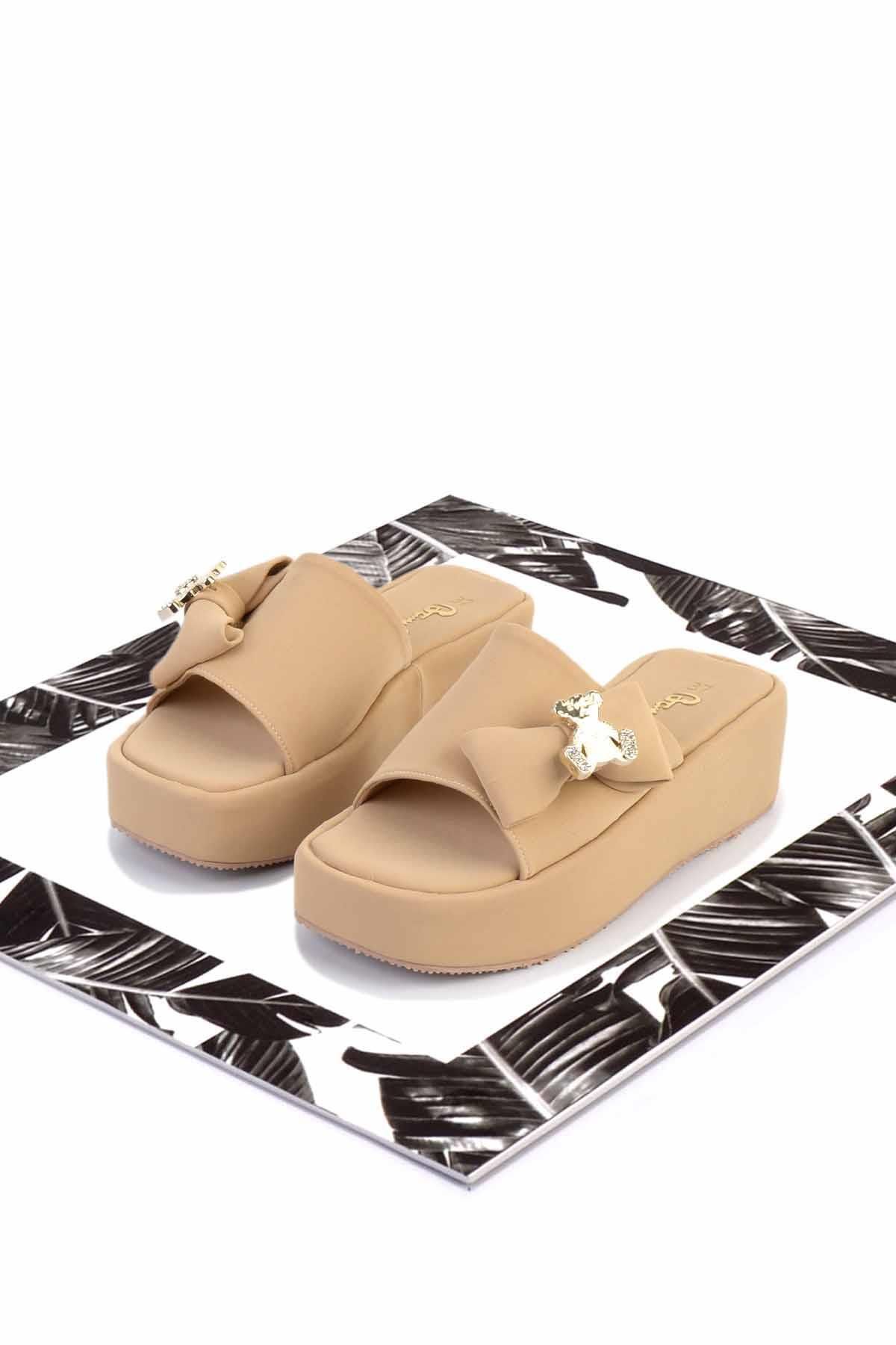 دمپایی زنانه پارچه برهنه K04778300004 Bambi