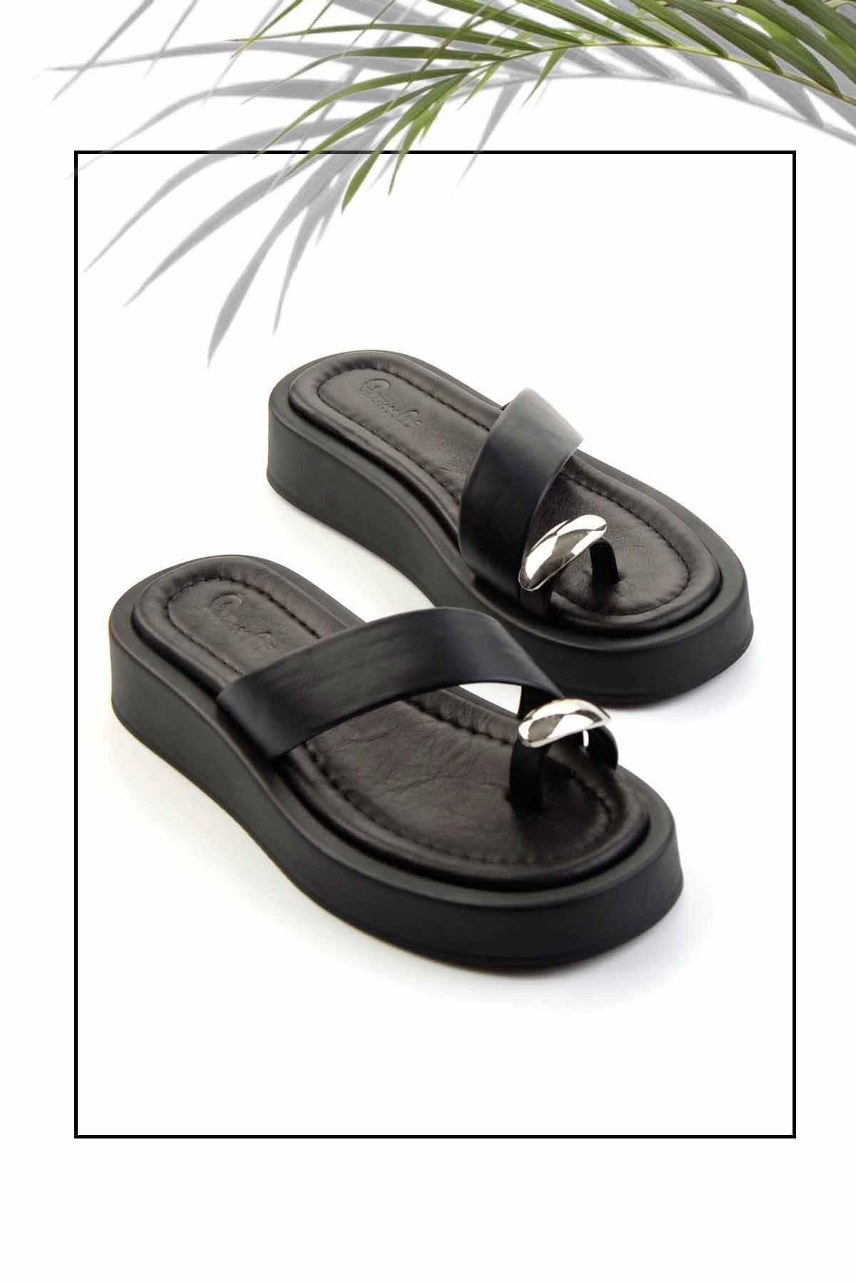 دمپایی زنانه چرم اصل Black Lame K04826600003 Bambi