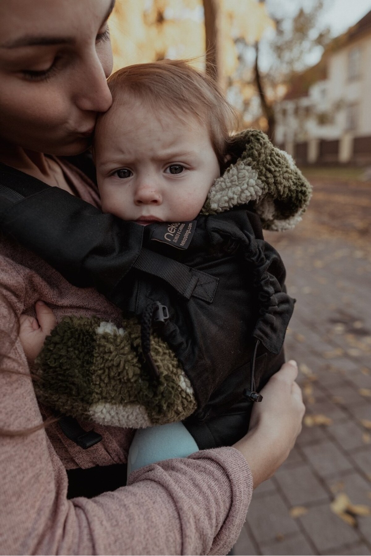 Neko Switch Ayarlanabilir 3.5 kg üstü uygun kanguru - Raven fotoğrafı 3 (önizleme)