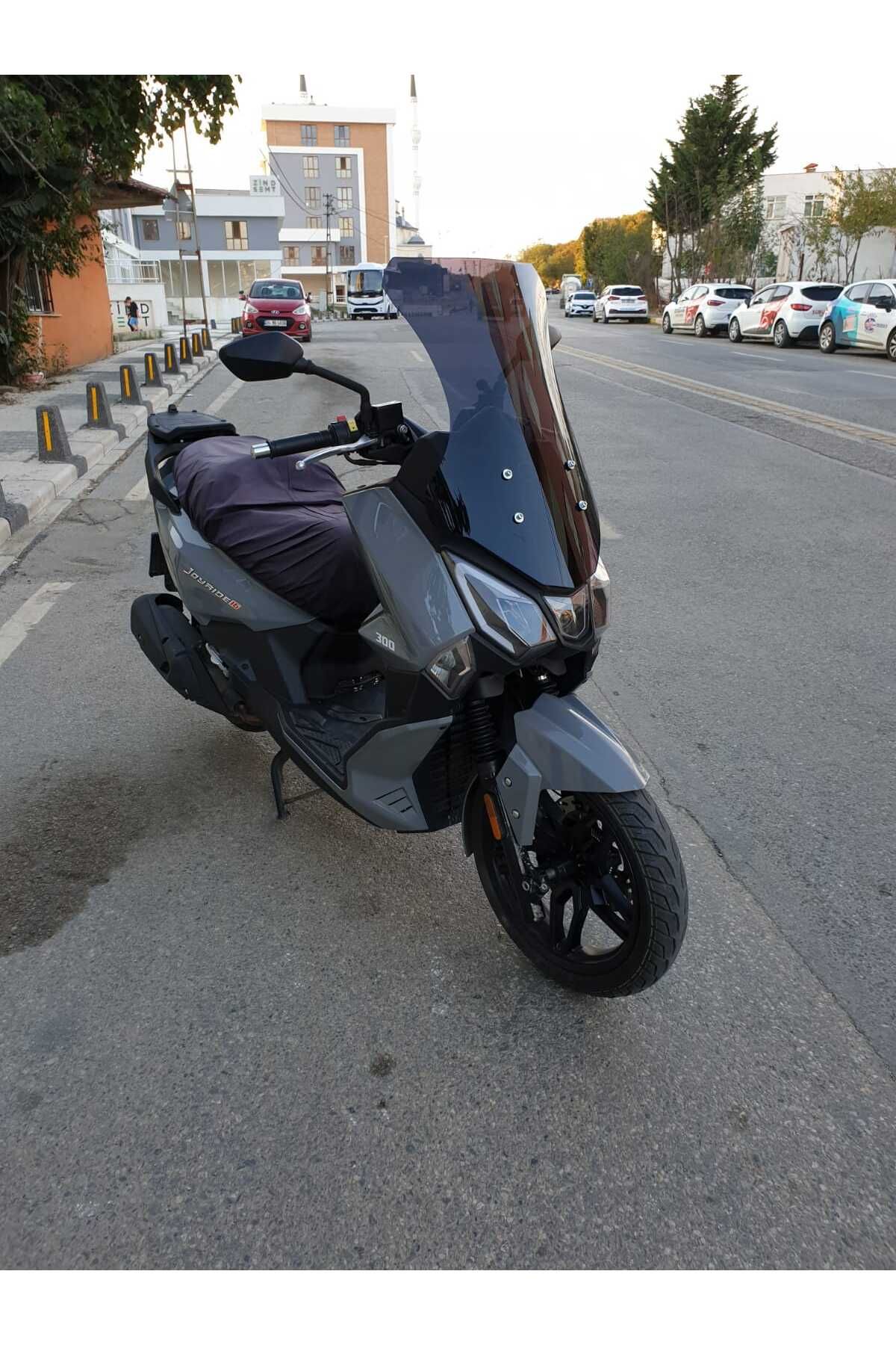 SYM Joyride 300 Siperlik Ön Cam 2023-2025 Model 65cm Siyah Renkli 4mm ORTA BOYLU CAM