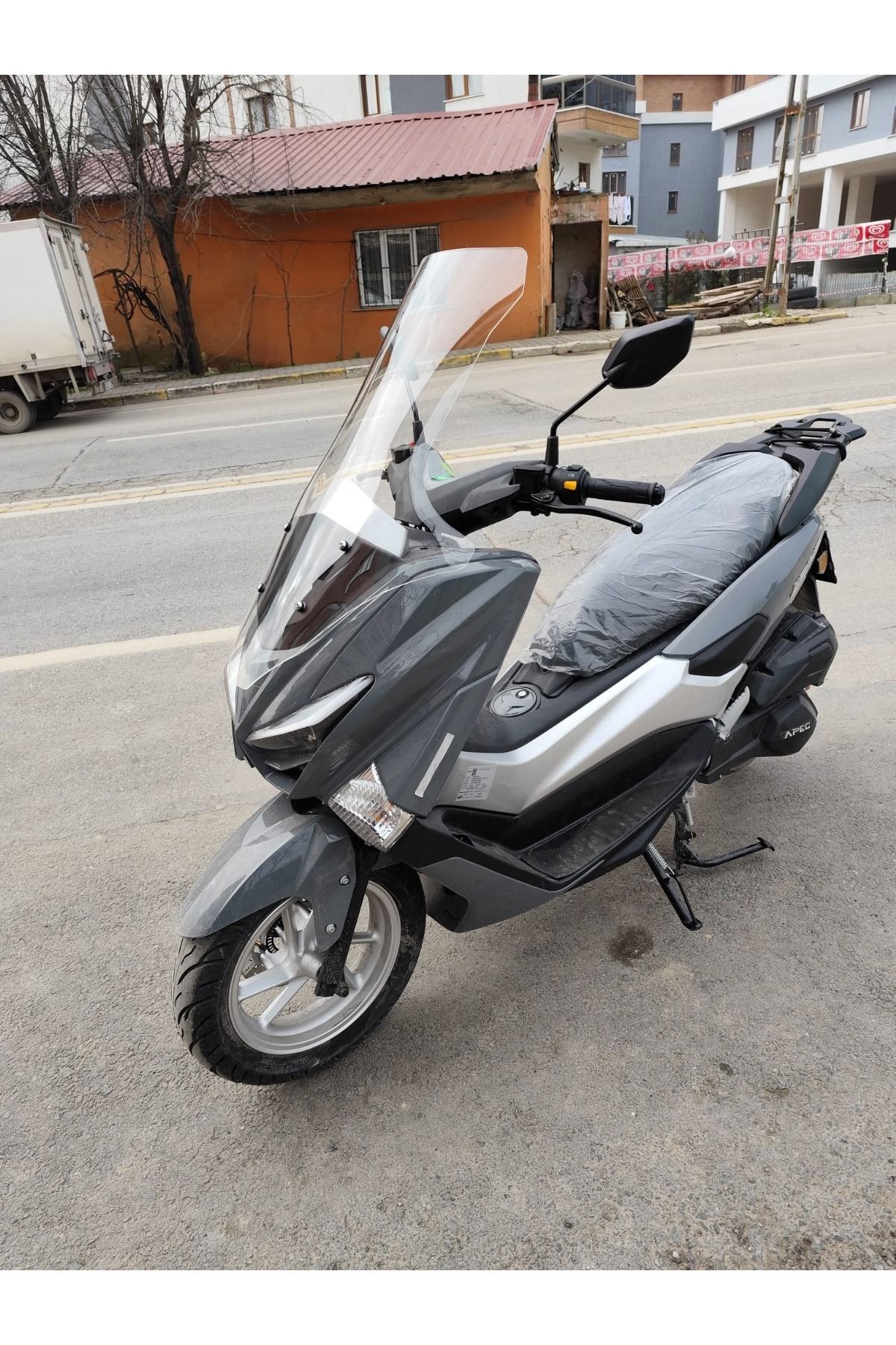 Volta Apec Apx5 Siperlik Ön Cam 2023-2025 Model 78cm şeffaf Renkli 4mm UZUN CAM